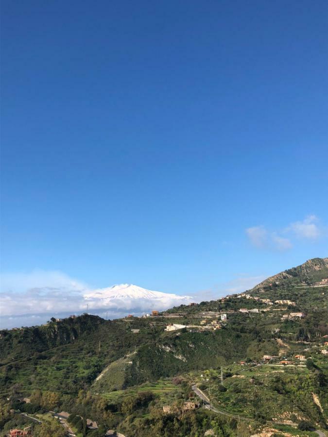 Villa Nina 2013 Appartamento Taormina Exteriör bild