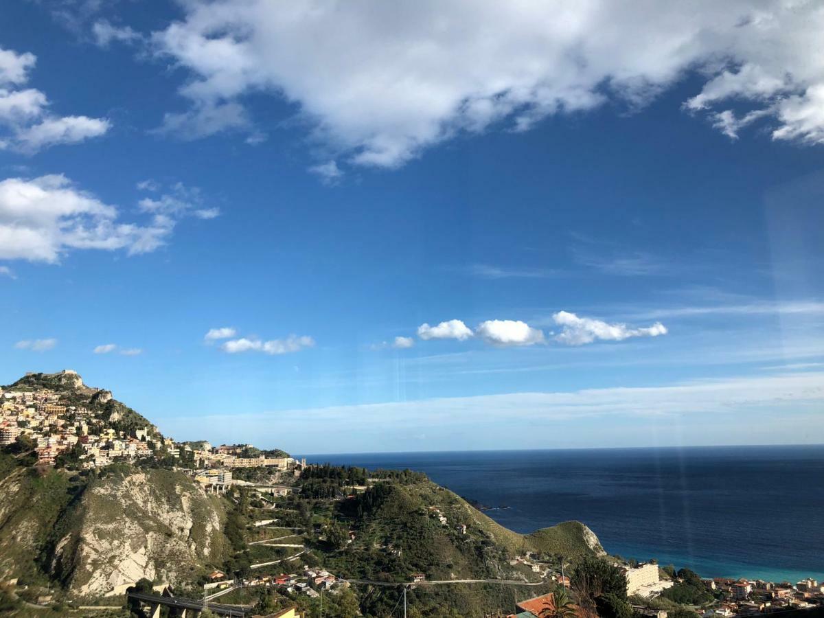 Villa Nina 2013 Appartamento Taormina Exteriör bild