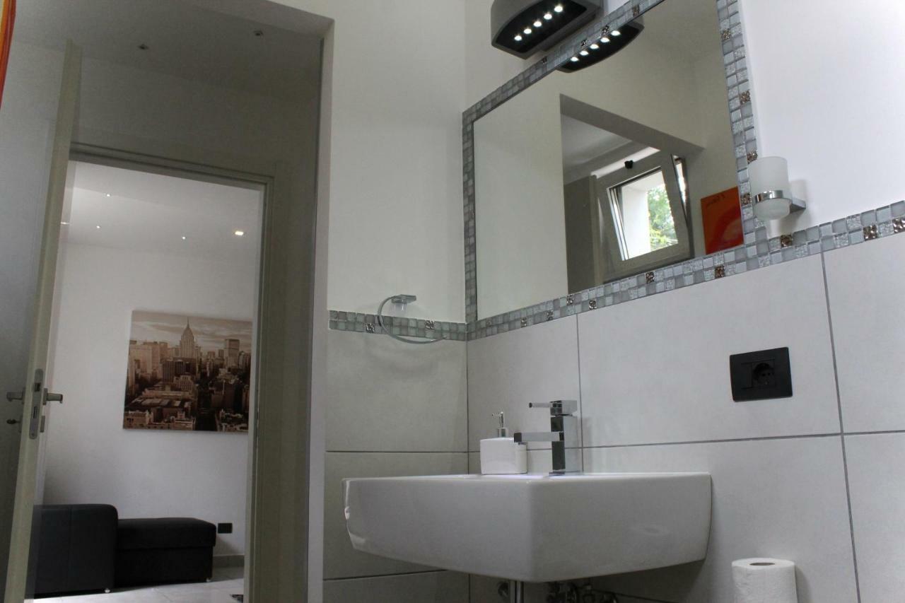 Villa Nina 2013 Appartamento Taormina Exteriör bild