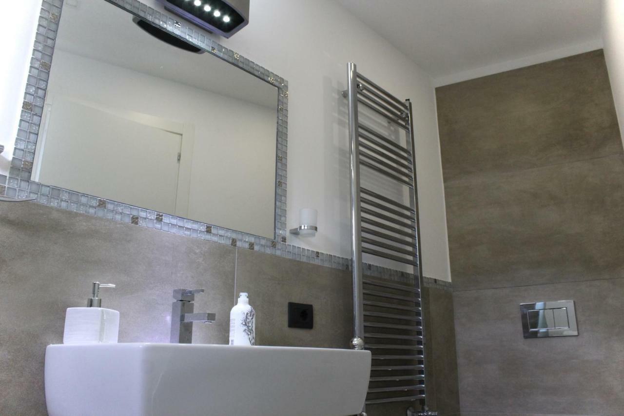 Villa Nina 2013 Appartamento Taormina Exteriör bild