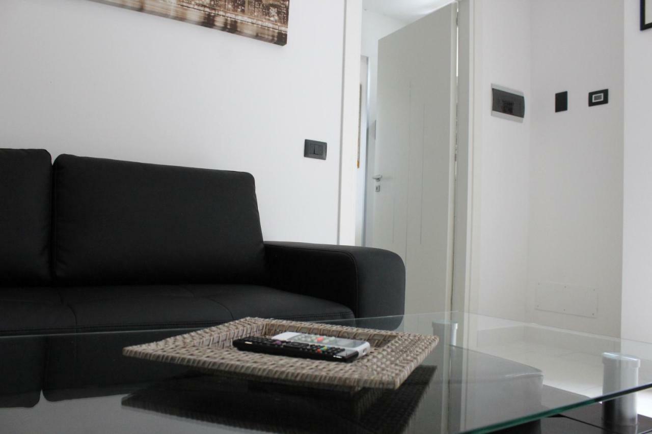 Villa Nina 2013 Appartamento Taormina Exteriör bild