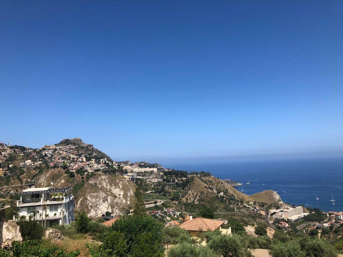 Villa Nina 2013 Appartamento Taormina Exteriör bild